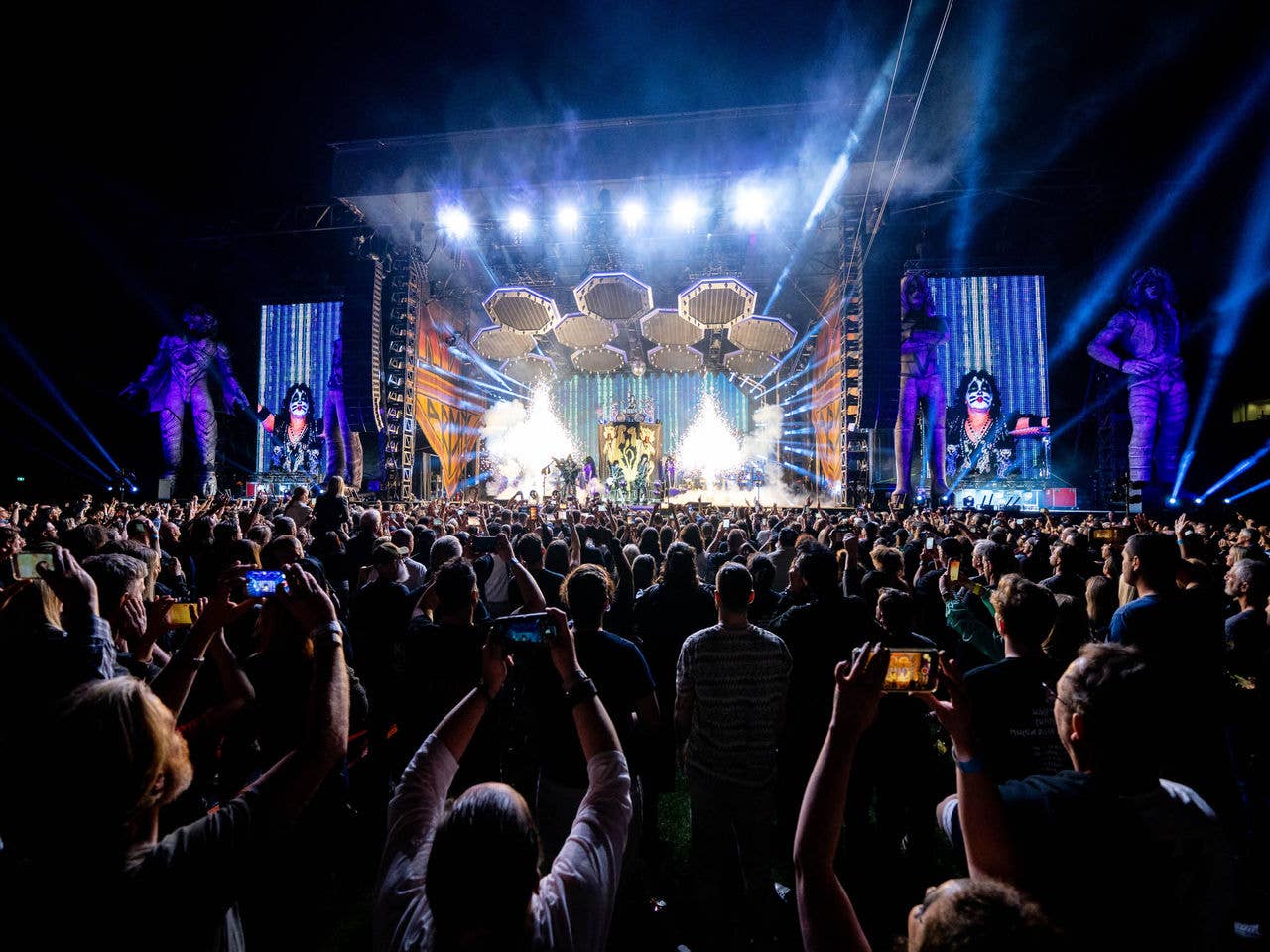 KISS Stage with crowd
